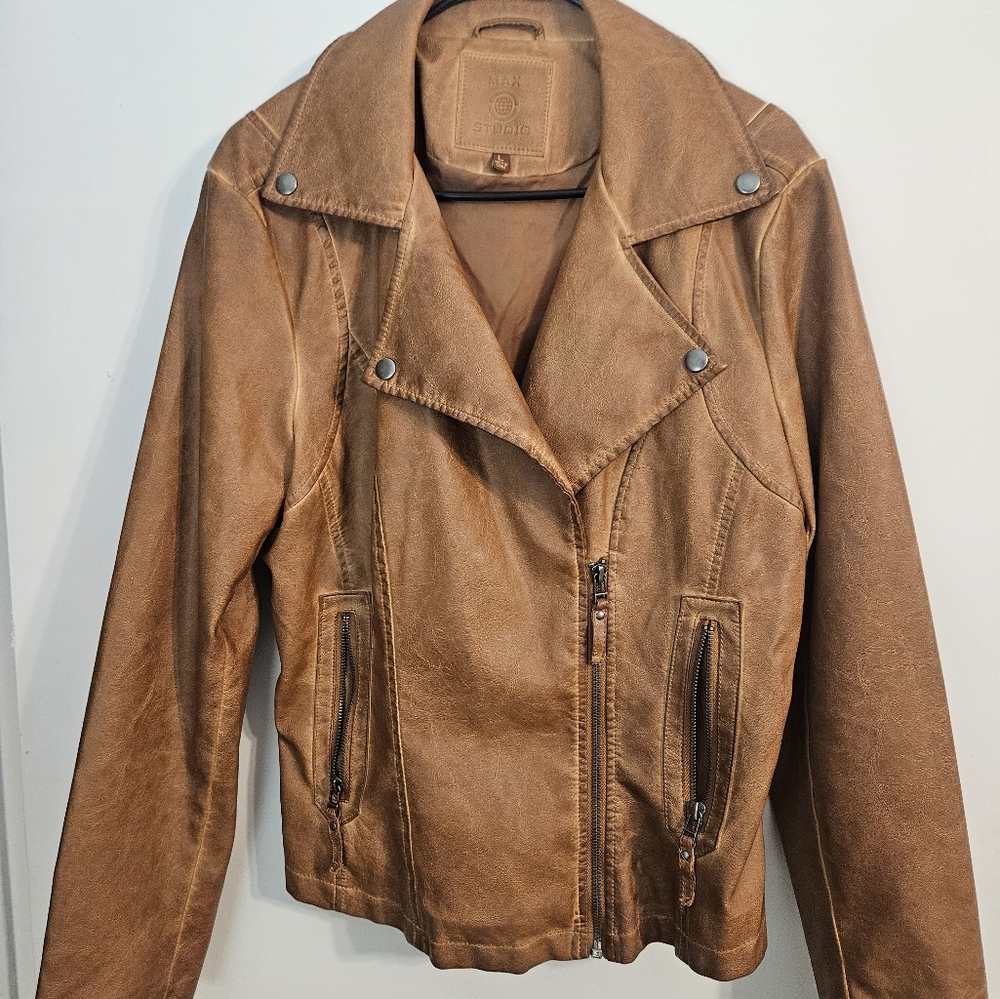 Women's Tan Leather Jacket
